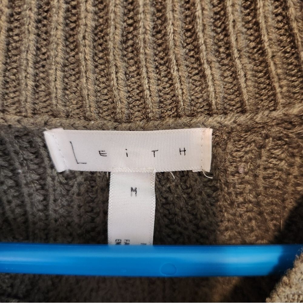 Sweaters 2 for $15!! Leith Olive Green Turtleneck Sweater Size M - Picture 5 of 5